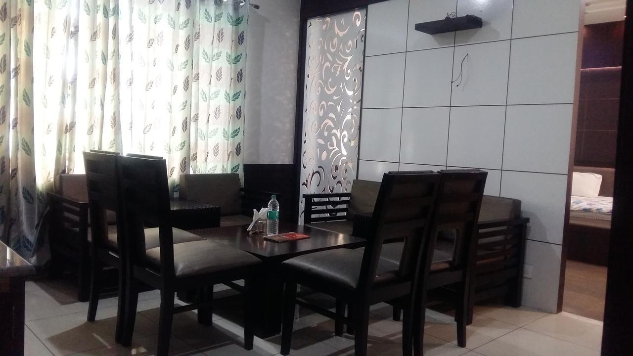 Hotel D2M Mānsa Zewnętrze zdjęcie